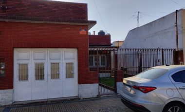 Casa PH en venta en Wilde