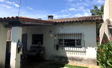 Casa en Venta en 7/53 y 54 Villa Elisa - Alberto Dacal Propiedades
