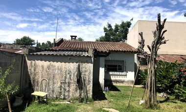 Casa en Venta en 7/53 y 54 Villa Elisa - Alberto Dacal Propiedades
