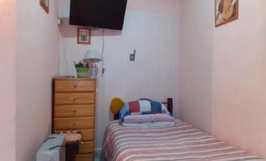 Casa en venta - 3 Dormitorios 1 Baño - Local - 186Mts2 - Ramos Mejía