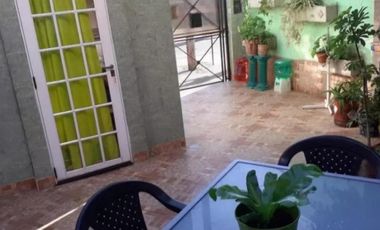 Casa en venta - 3 Dormitorios 1 Baño - Local - 186Mts2 - Ramos Mejía