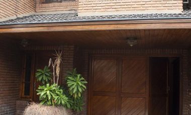 Casa en  Barrio Parque Quilmes