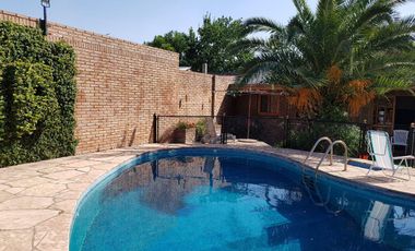 Casa en  Barrio Parque Quilmes