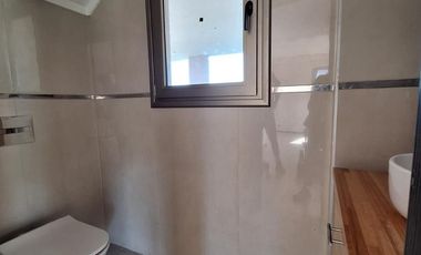 Casa en venta 6 ambientes - Riberas