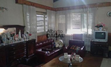 Casa en Venta en 6 (ex12) esq. 44 Villa Elisa - Alberto Dacal Propiedades