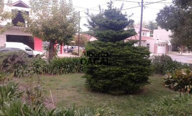 Casa en Venta en 6 (ex12) esq. 44 Villa Elisa - Alberto Dacal Propiedades