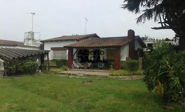 Casa en Venta en 6 (ex12) esq. 44 Villa Elisa - Alberto Dacal Propiedades