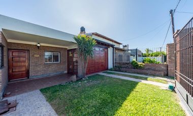 VENTA - Casa 1 dormitorio  - Pueblo Esther
