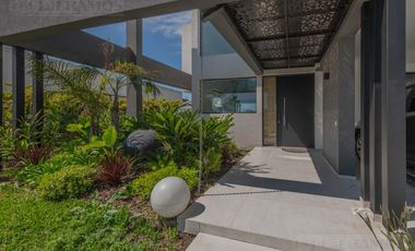 Casa en Muelles -MB- excelente ubicación