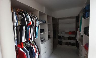 Casa en Muelles -MB- excelente ubicación