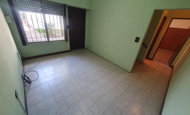 PH 3 AMB. AMPLIO CON PATIO