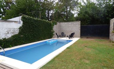 Casa en venta en Villa Elisa