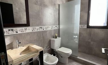 Casa en Alquiler- Barrio Residencial 1 Lote 619 de Costa Esmeralda - Excelente ubicacion