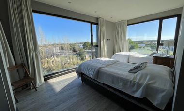 Casa en Alquiler- Barrio Residencial 1 Lote 619 de Costa Esmeralda - Excelente ubicacion