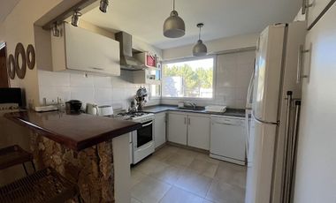 Casa en alquiler- Residencial 1 lote 330 de Costa Esmeralda - Cercania a la playa