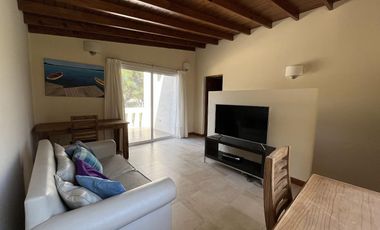 Casa en alquiler- Residencial 1 lote 330 de Costa Esmeralda - Cercania a la playa