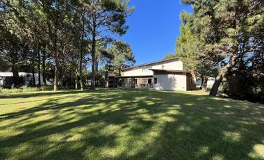 Casa en alquiler- Residencial 1 lote 330 de Costa Esmeralda - Cercania a la playa