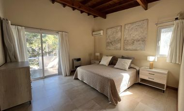 Casa en alquiler- Residencial 1 lote 330 de Costa Esmeralda - Cercania a la playa
