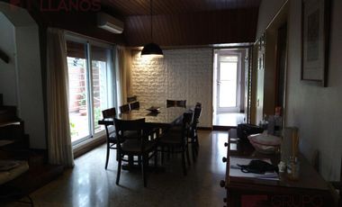 Casa en venta, seis ambientes en Lujan Centro.