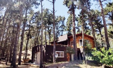 Casa en venta - 4 Dormitorios 2 Baños - 950Mts2 - Senderos III, Costa Esmeralda
