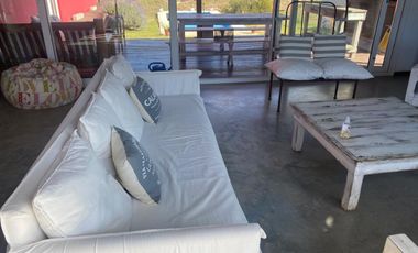 Casa en venta - 4 Dormitorios 3 Baños - 130mts2 - Costa Esmeralda