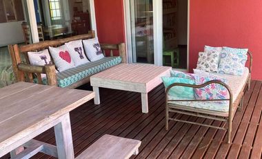 Casa en venta - 4 Dormitorios 3 Baños - 130mts2 - Costa Esmeralda