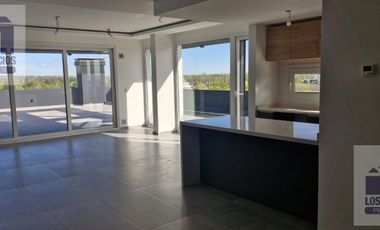 Departamento en  Moreno Center