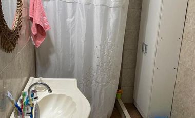 Galpon con vivienda, aprobado para 4 departamentos mas!