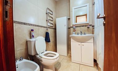 Departamento en venta - 2 Dormitorios 1 Baño - 90 mts2 - La Plata