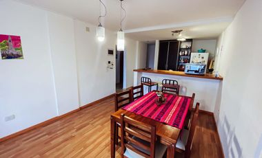 Departamento en venta - 2 Dormitorios 1 Baño - 90 mts2 - La Plata