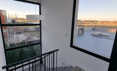 Espectacular casa con vista a la laguna en Pilará | VCO Propiedades