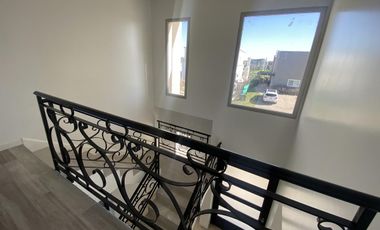 Casa en Venta y Alquiler al Lago - Ceibos, Puertos del Lago
