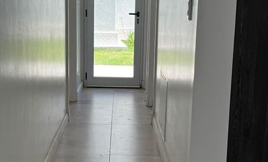 Casa en Venta y Alquiler al Lago - Ceibos, Puertos del Lago