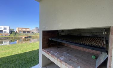 Casa en Venta y Alquiler al Lago - Ceibos, Puertos del Lago