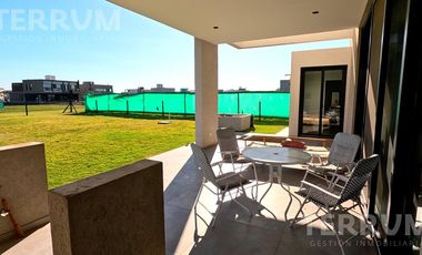 CASA VENTA CANNING BARRIO TERRALAGOS