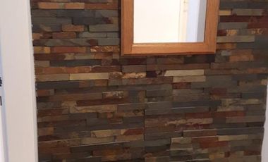 Casa tres ambientes con patio y quincho a la venta en Wilde
