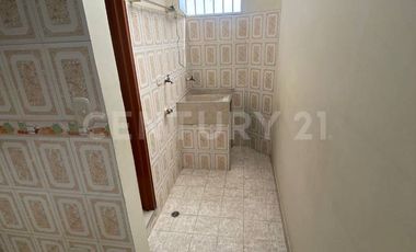ALQUILER  APARTAMENTO TERCER PISO FLORALIA