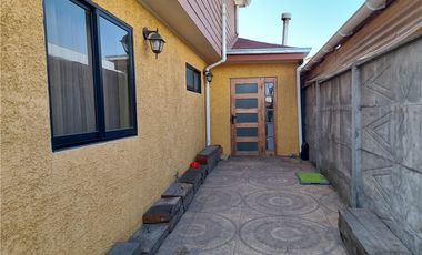 OPORTUNIDAD !!  HERMOSA CASA