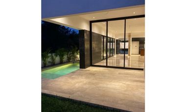 Venta casa nueva Paseos Country Mérida