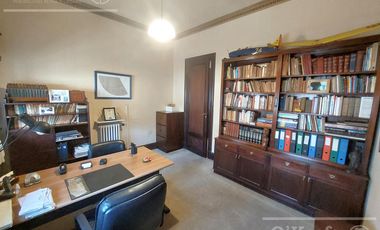 Casa Histórica en Venta en Quilmes 5 ambientes, residencial exclusivo!