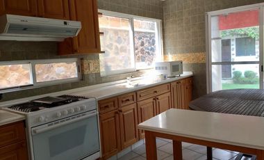 RENTA CASA AMUEBLADA EN CUERNAVACA