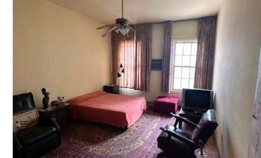 CASA VENTA $14,800,000 CENTRO, FRENTE A LA ALAMEDA, IDEAL OFICINA O NEGOCIO.