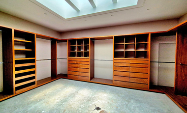 Magnífica Casa a estrenar en Bosques de las Lomas en calle  cerrada