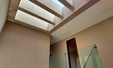 Magnífica Casa a estrenar en Bosques de las Lomas en calle  cerrada