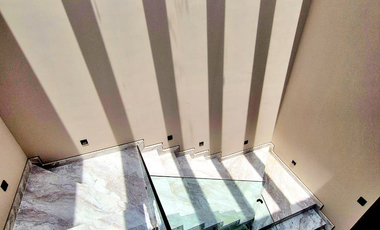 Magnífica Casa a estrenar en Bosques de las Lomas en calle  cerrada