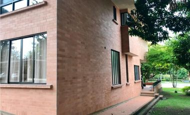 Casa campestre en condominio para la venta en Cerritos, Pereira!!!