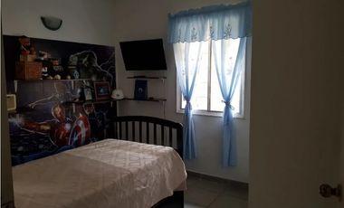 SE ALQUILA CASA EN LAS CUMBRES
