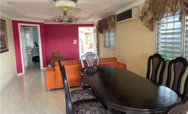 SE ALQUILA CASA EN VILLA ZAITA