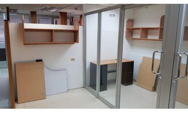 ALQUILO OFICINA EN BETANIA