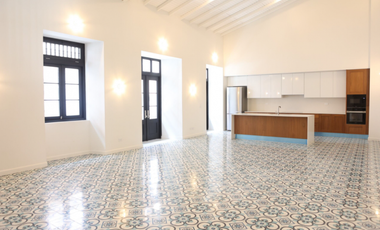 Casa en Avenida A de Sagrada Familia en Casco Viejo